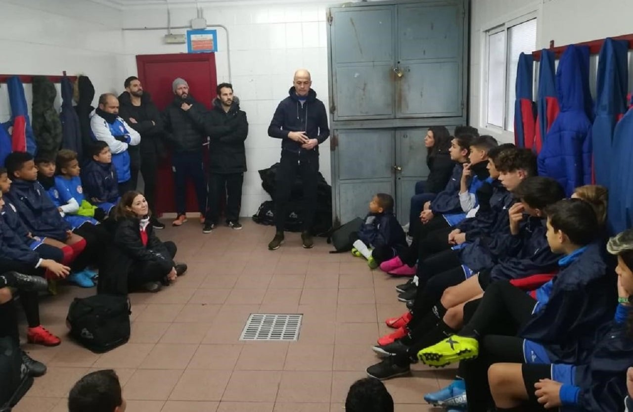 Casvi Football Academy y Gate of Football unen sus caminos solidarios 